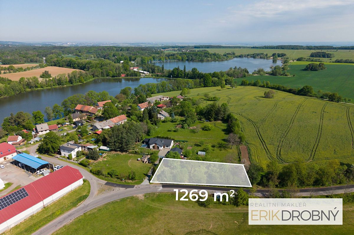 Prodej stavebního pozemku 1269 m² – fotografie 3