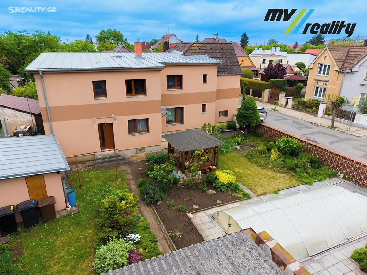 Prodej rodinného domu 168 m², pozemek 486 m² – pohled 2