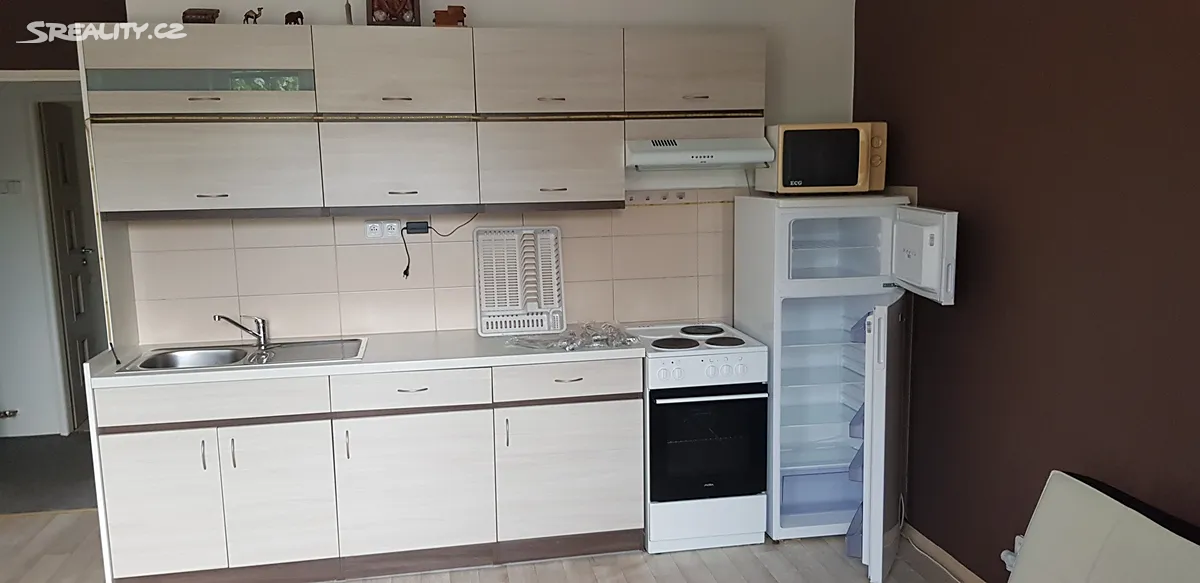 Pronájem bytu 2+kk 52 m² – pohled 4
