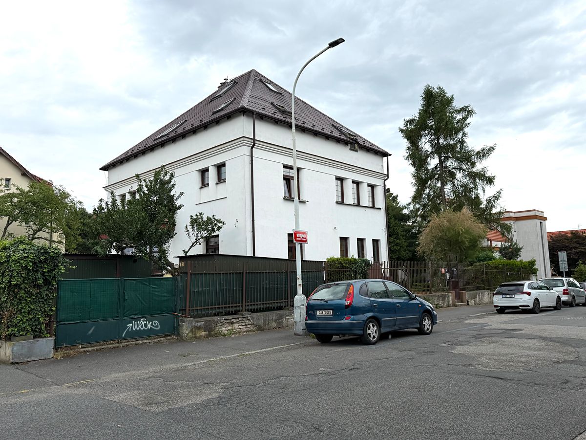 Pronájem bytu 2+kk 56 m²