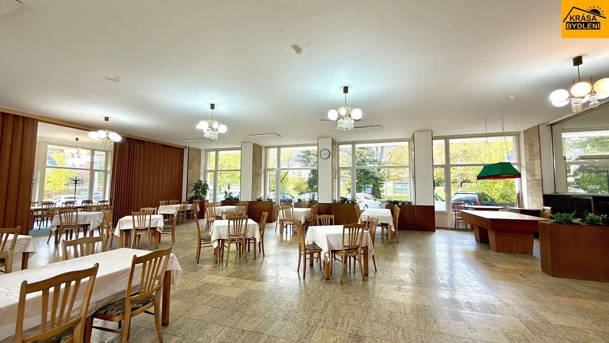 Prodej komerční nemovitosti 730 m² – fotografie 4