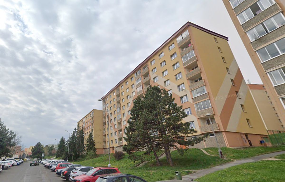 Prodej bytu 2+1 61 m², Chomutov – fotka 1 z 3