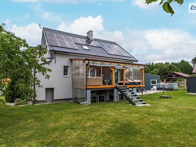 Prodej  rodinného domu 257 m², pozemek 2 424 m²