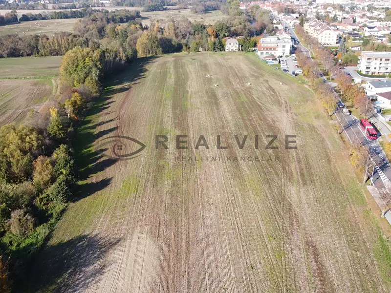 Prodej stavebního pozemku 18763 m², České Budějovice – náhled fotky 2