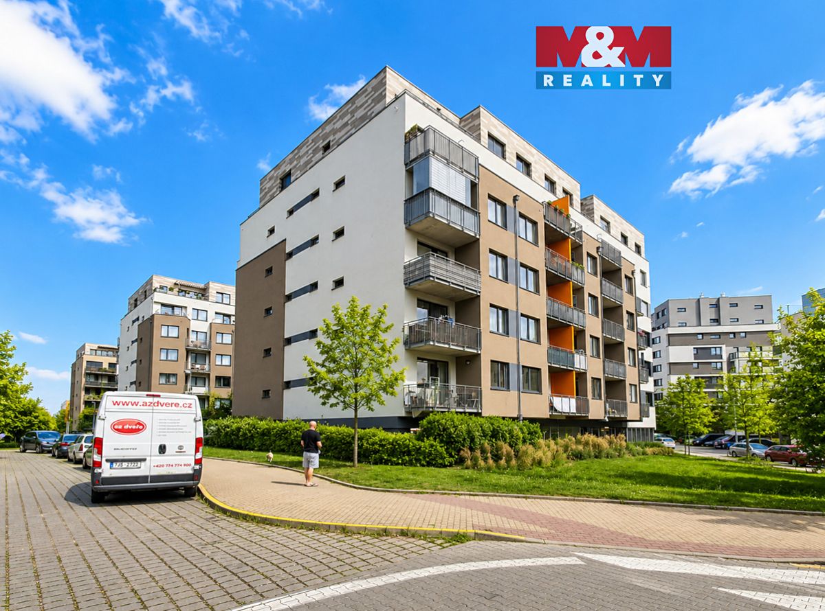 Prodej bytu 4+kk 104 m²
