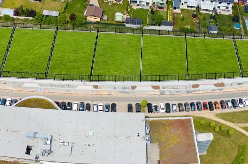 Prodej stavebního pozemku 754 m², Klecany – náhled fotky 3