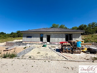 Prodej  rodinného domu 136 m², pozemek 914 m²