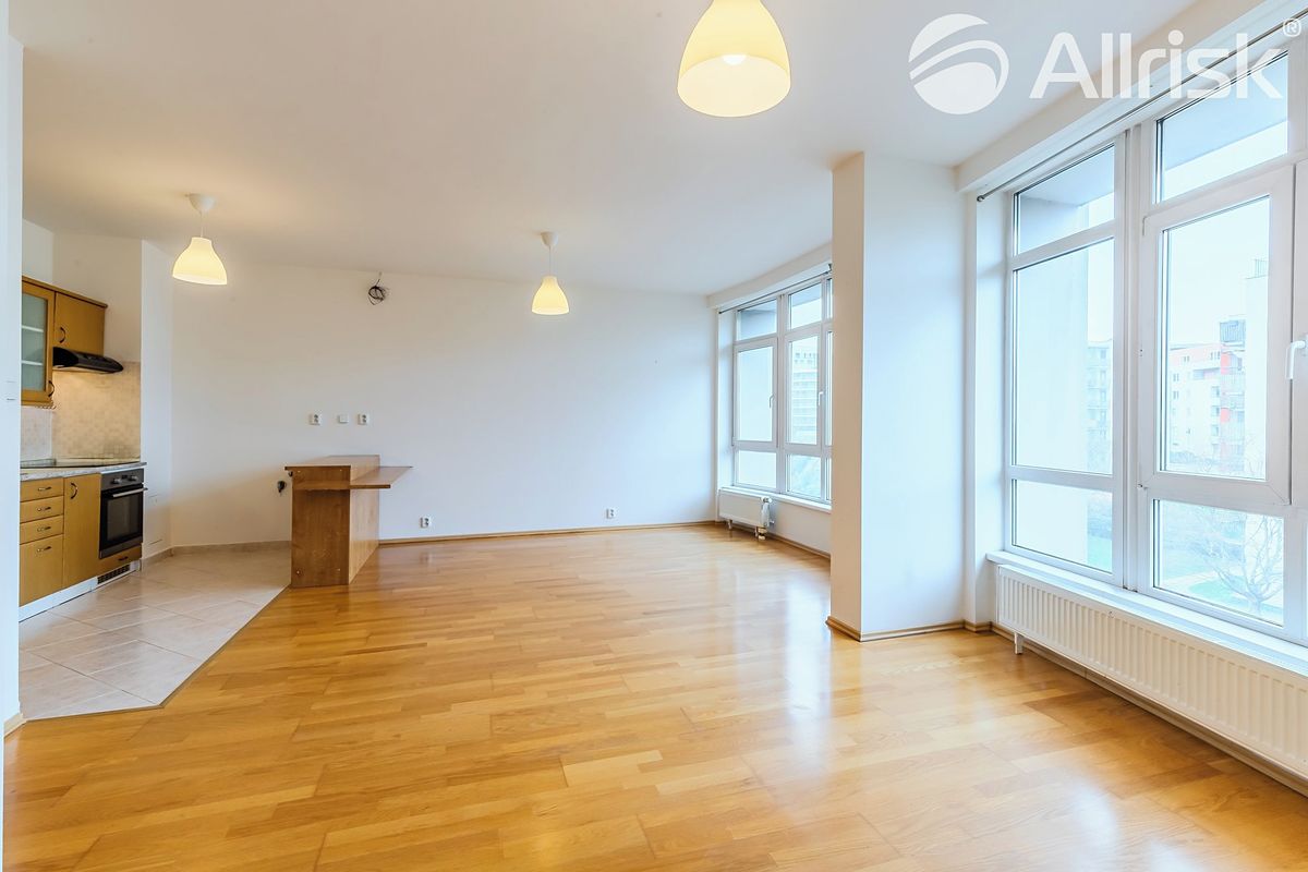 Prodej bytu 3+kk 75 m² (Jednopodlažní)