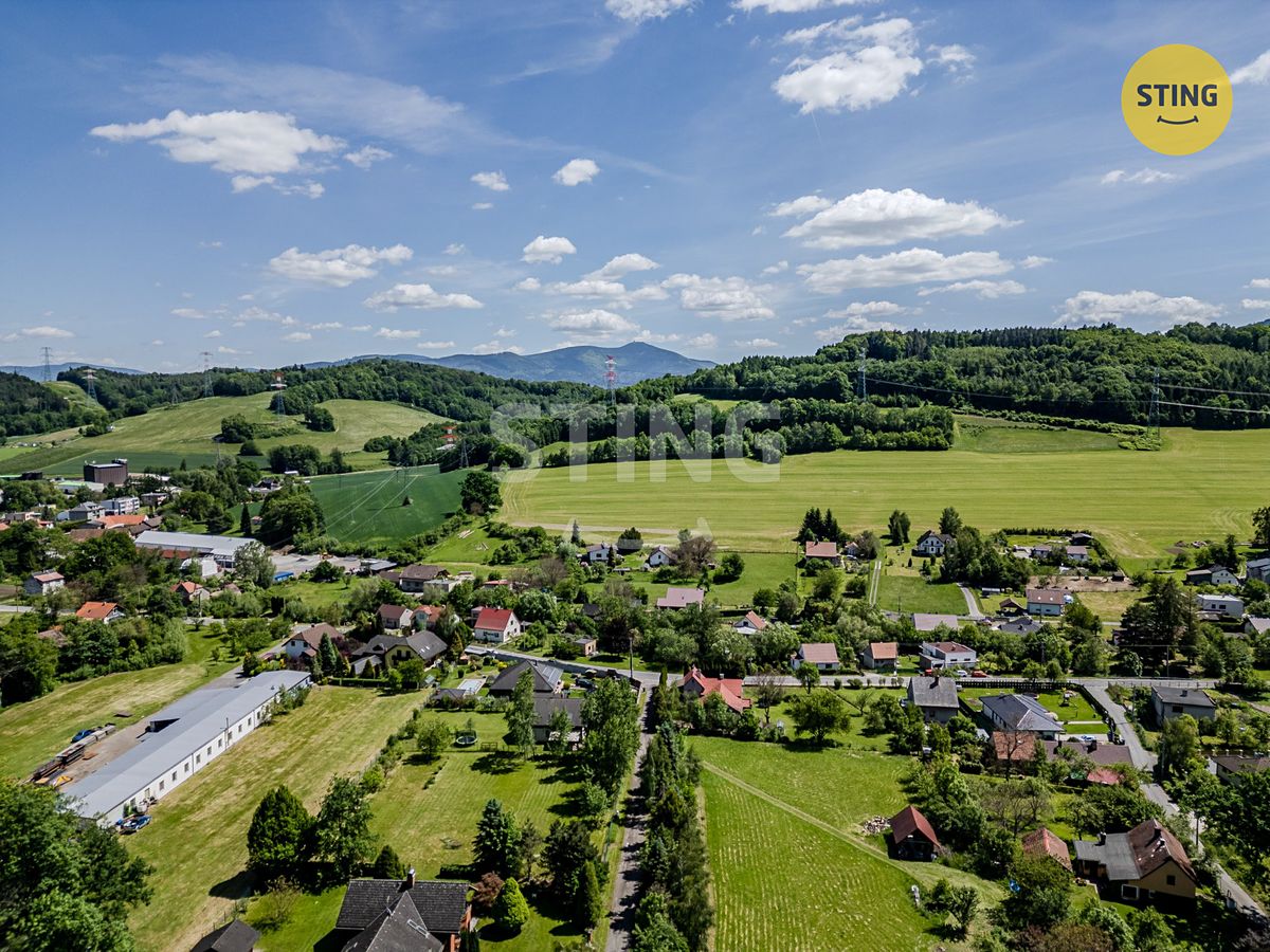 Prodej stavebního pozemku 1550 m² – fotografie 3