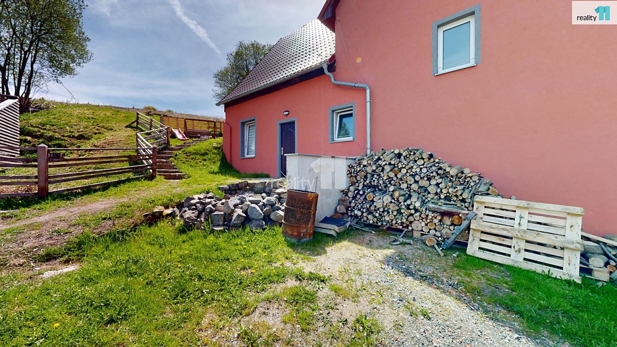 Prodej ubytovacího zařízení 370 m² – fotografie 2