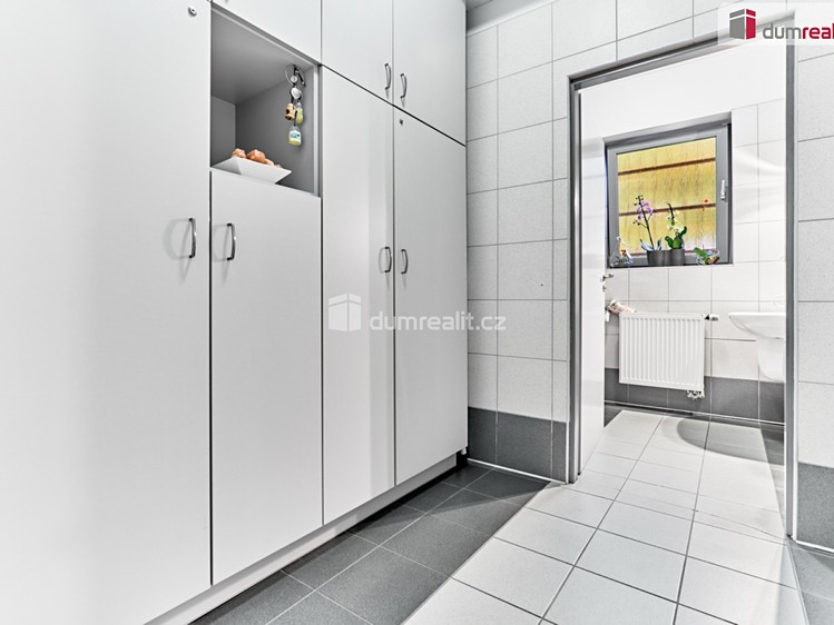 Будинок на продаж, 296 м² (32 з 46)