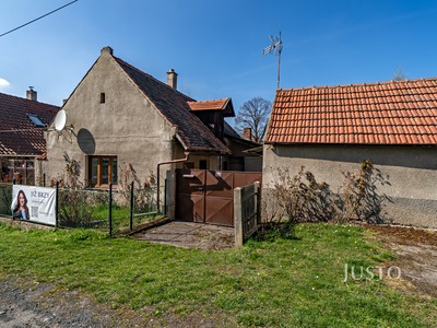 Prodej  rodinného domu 51 m², pozemek 957 m²