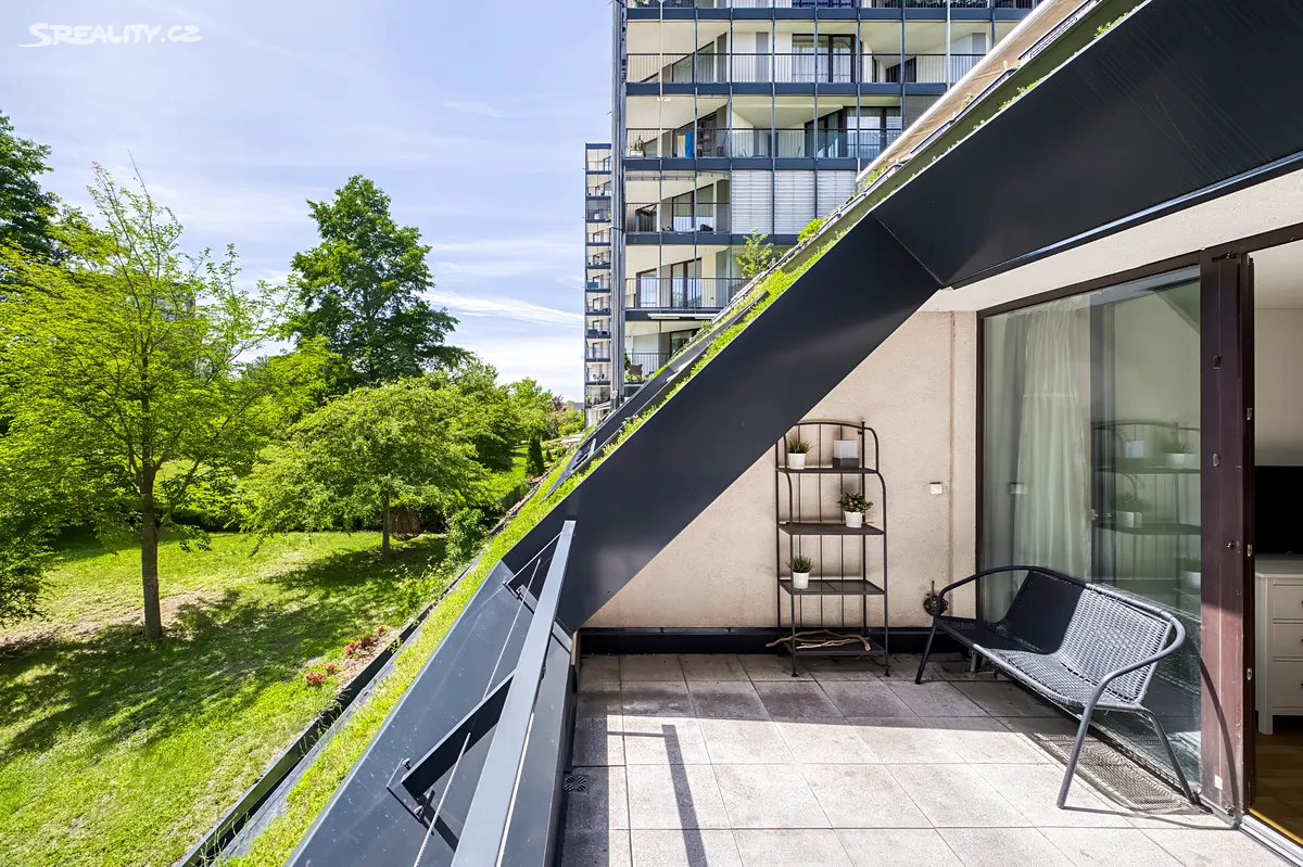 Prodej bytu 2+kk 67 m², Praha