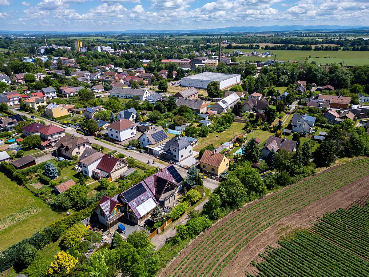 Prodej rodinného domu 146 m², pozemek 1400 m² – fotografie 3