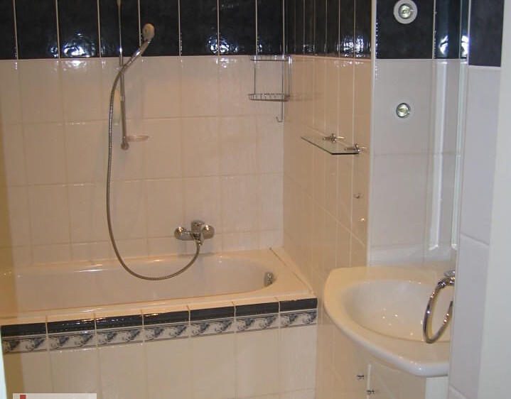 Prodej komerčního prostoru, 240 m² (11 z 27)