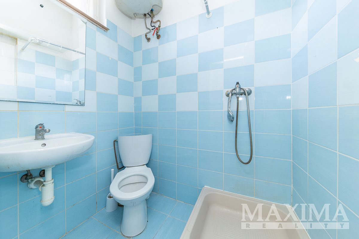 Prodej rodinného domu 460 m², pozemek 239 m² – fotografie 5