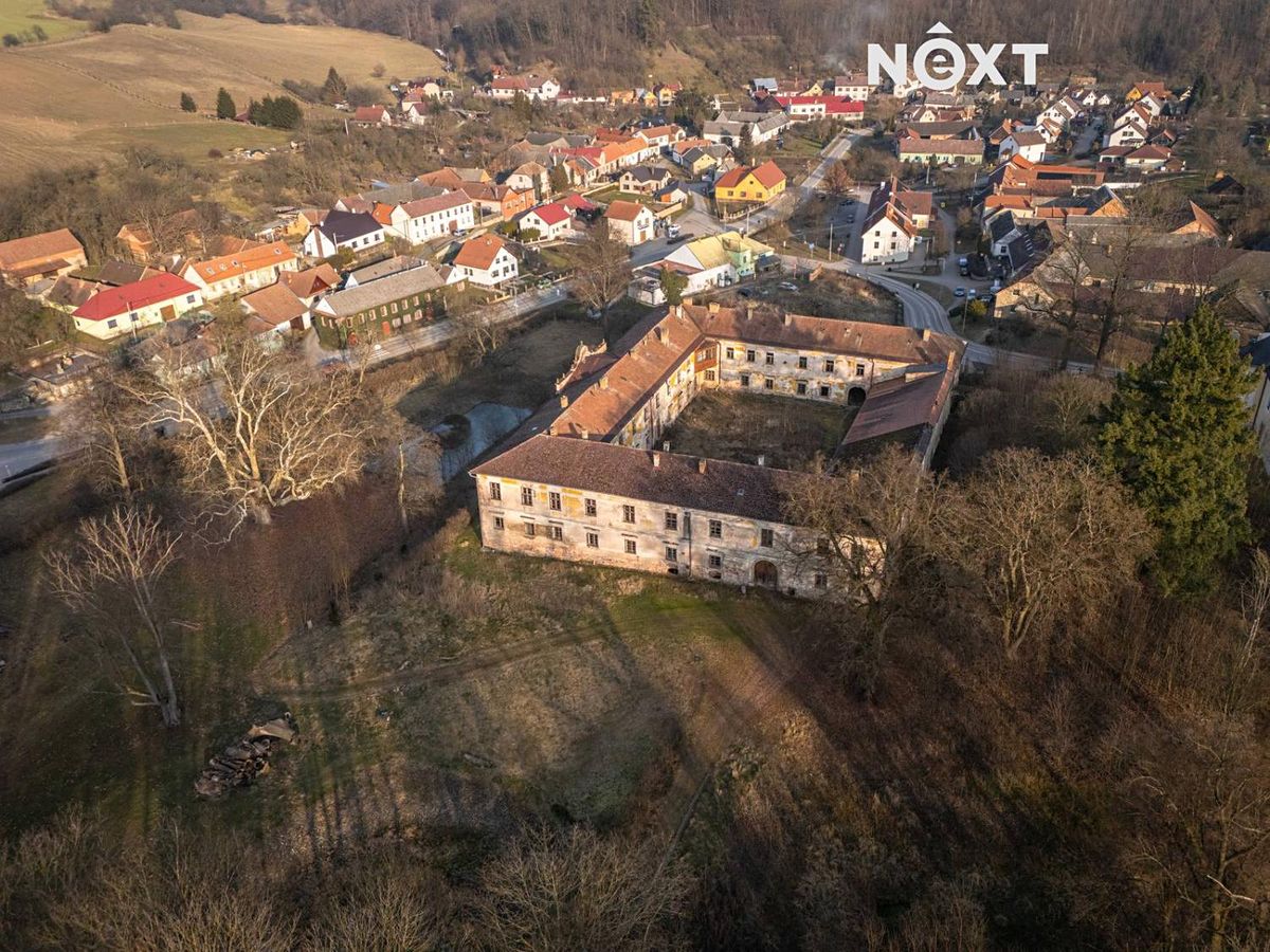 Prodej komerční nemovitosti 28378 m² – fotografie 3