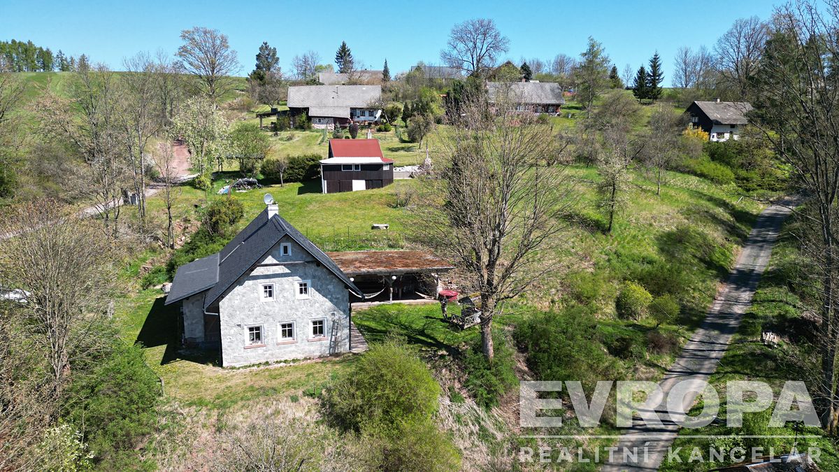Prodej rodinného domu 120 m², pozemek 1895 m² – fotografie 4