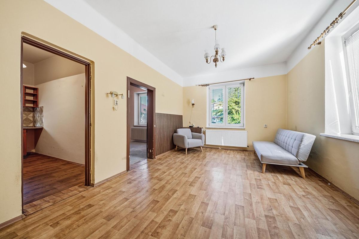 Prodej rodinného domu 128 m², pozemek 1666 m² – fotografie 2