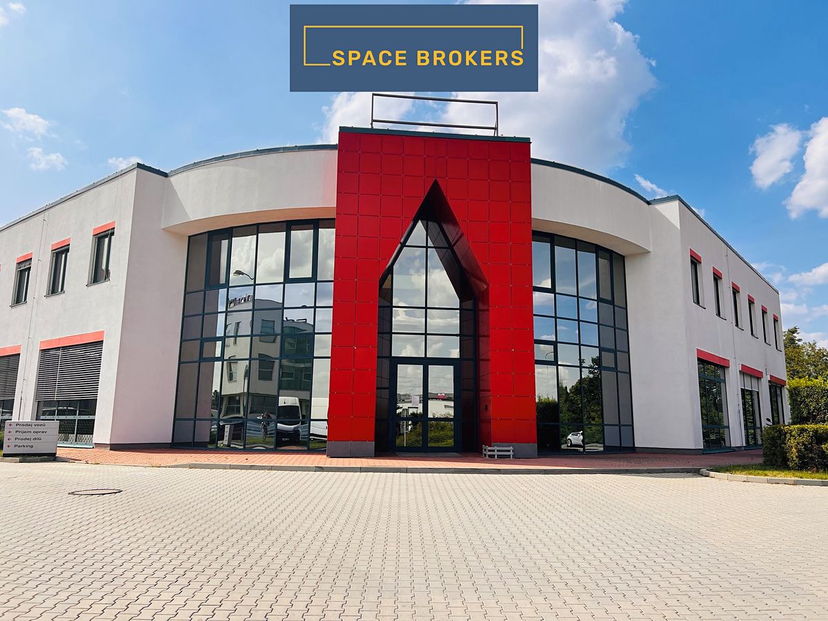 Pronájem kanceláře 2228 m²