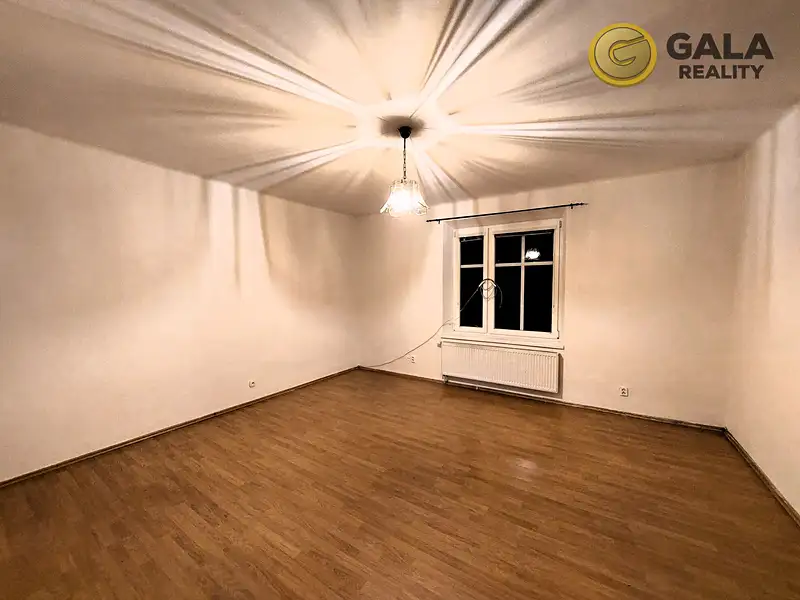 Pronájem bytu 2+1 65 m², Trutnov – náhled fotky 2