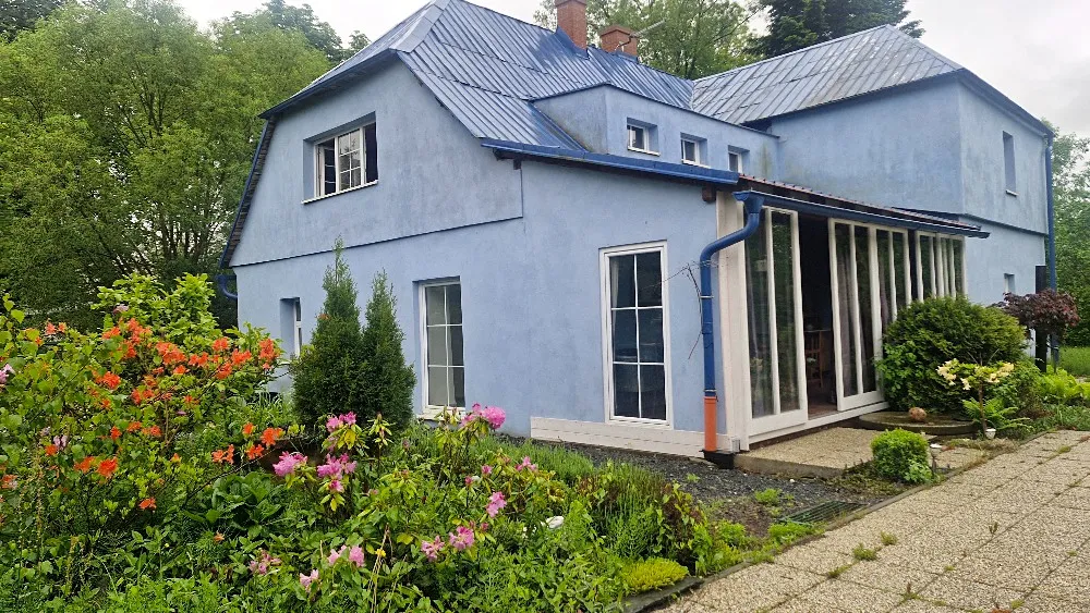 Prodej rodinného domu 180 m², pozemek 955 m²