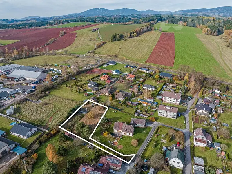 Prodej stavebního pozemku 1894 m², Trutnov – náhled fotky 2