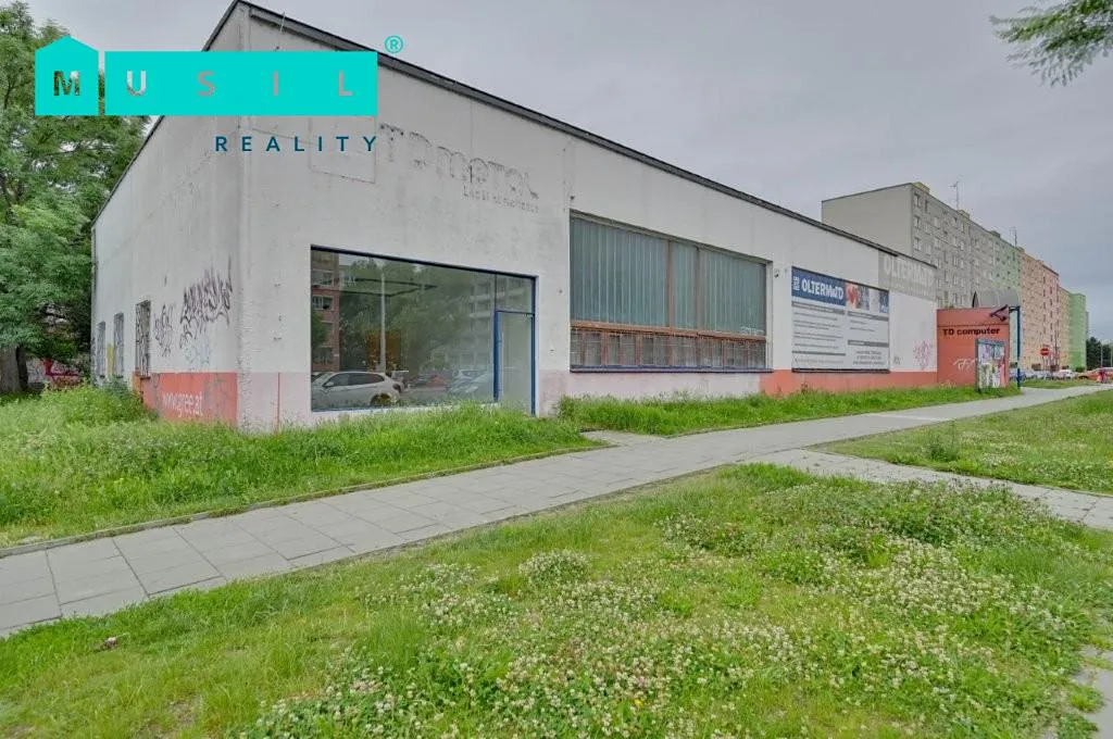 Pronájem komerční nemovitosti 542 m²