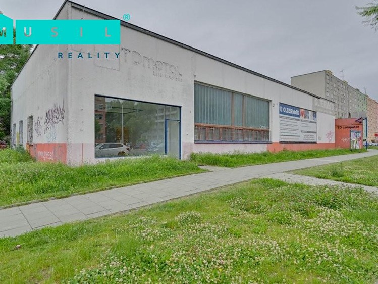Комерційне приміщення в оренду, 542 м² (1 з 18)