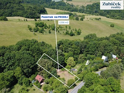 Prodej  stavebního pozemku 1 256 m²