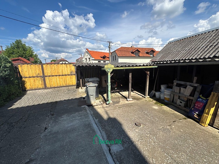 Prodej domu, 160 m² (20 z 35)