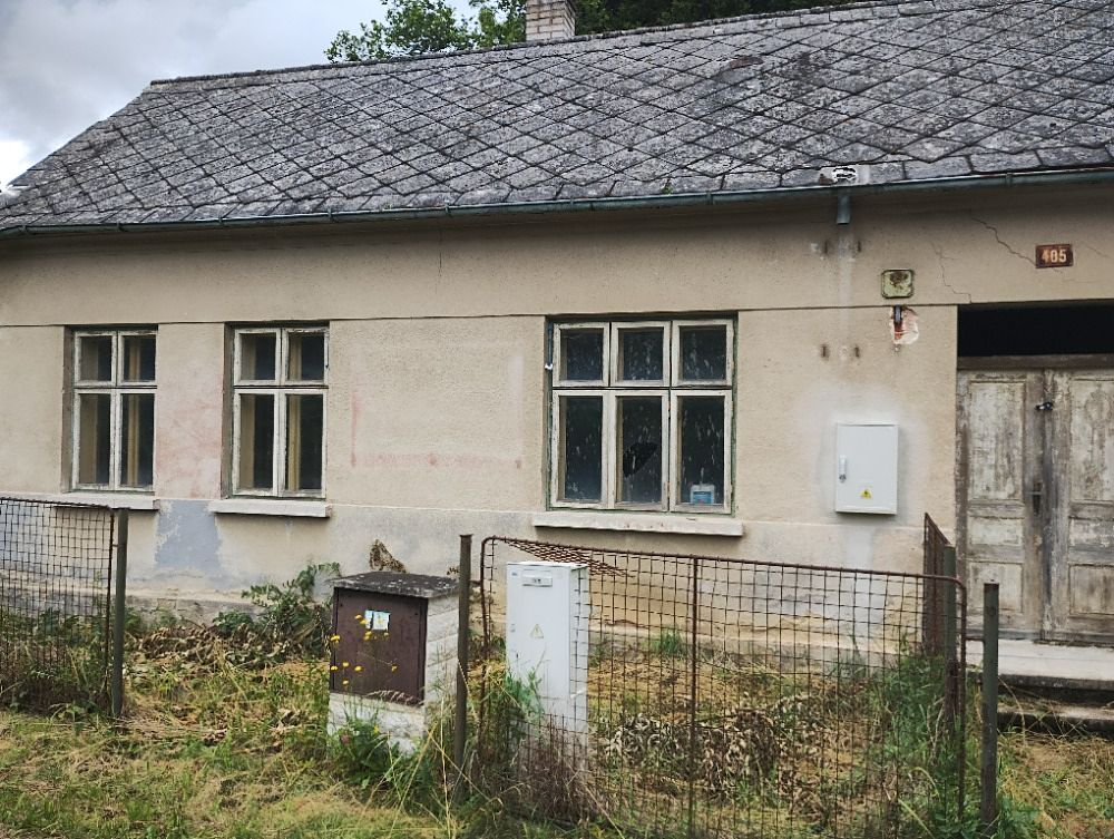 Prodej rodinného domu 108 m², pozemek 751 m² – fotografie 2