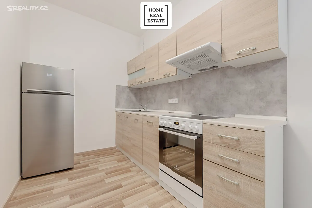 Pronájem bytu 1+kk 48 m² – pohled 6
