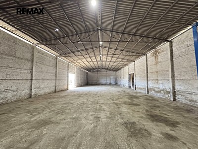 Pronájem skladového prostoru 618 m²