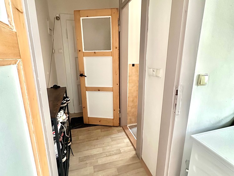 Wohnung 1+1 zur Miete, 37 m² (2 von 17)