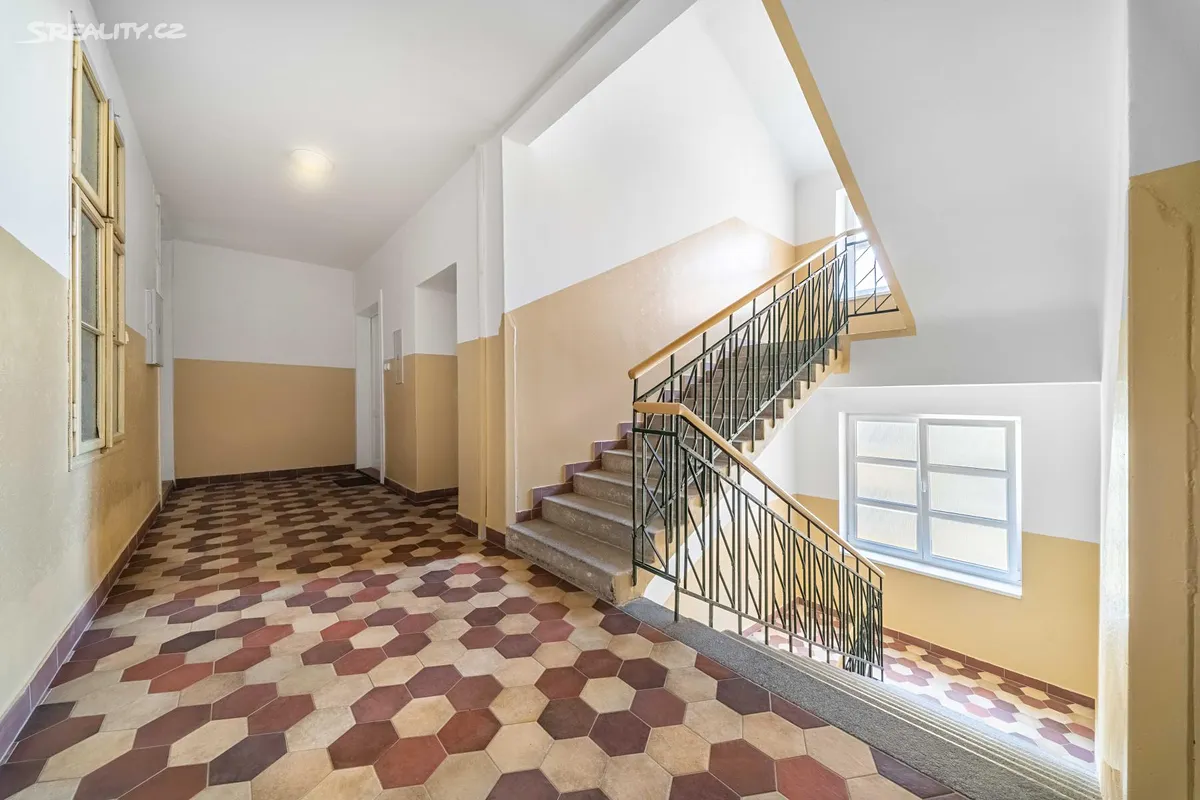 Pronájem bytu 2+kk 54 m² - Widok 4