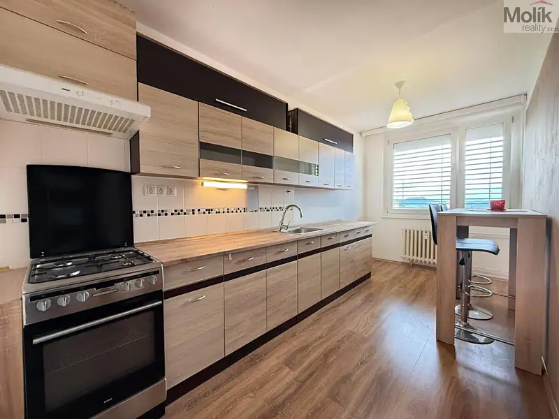 Prodej bytu 3+1 68 m², Krupka – náhled fotky 2