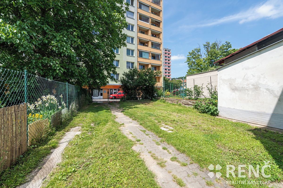 Prodej rodinného domu 265 m², pozemek 334 m² – fotografie 5