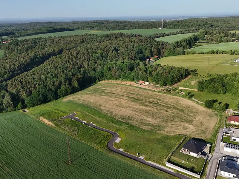 Prodej stavebního pozemku 966 m², Hůry – náhled fotky 3