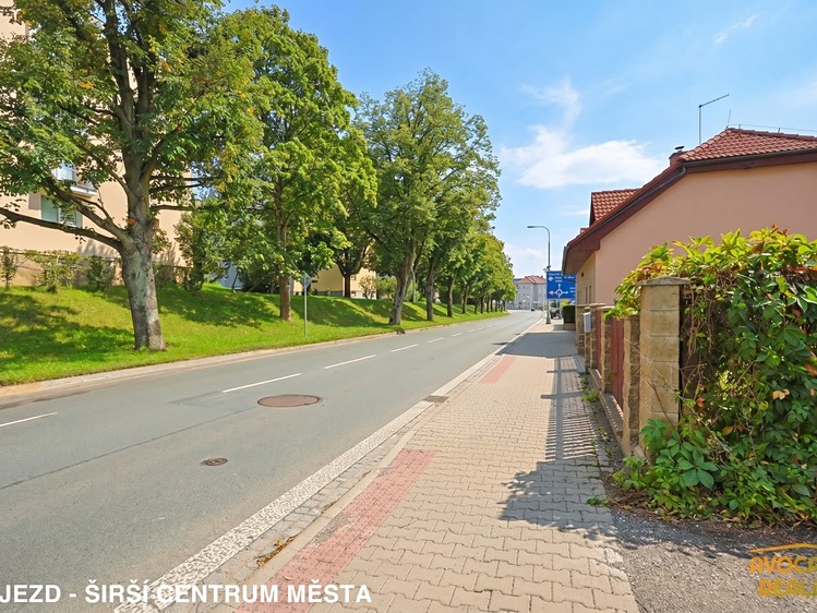 Prodej pozemku, 1 126 m² (6 z 10)