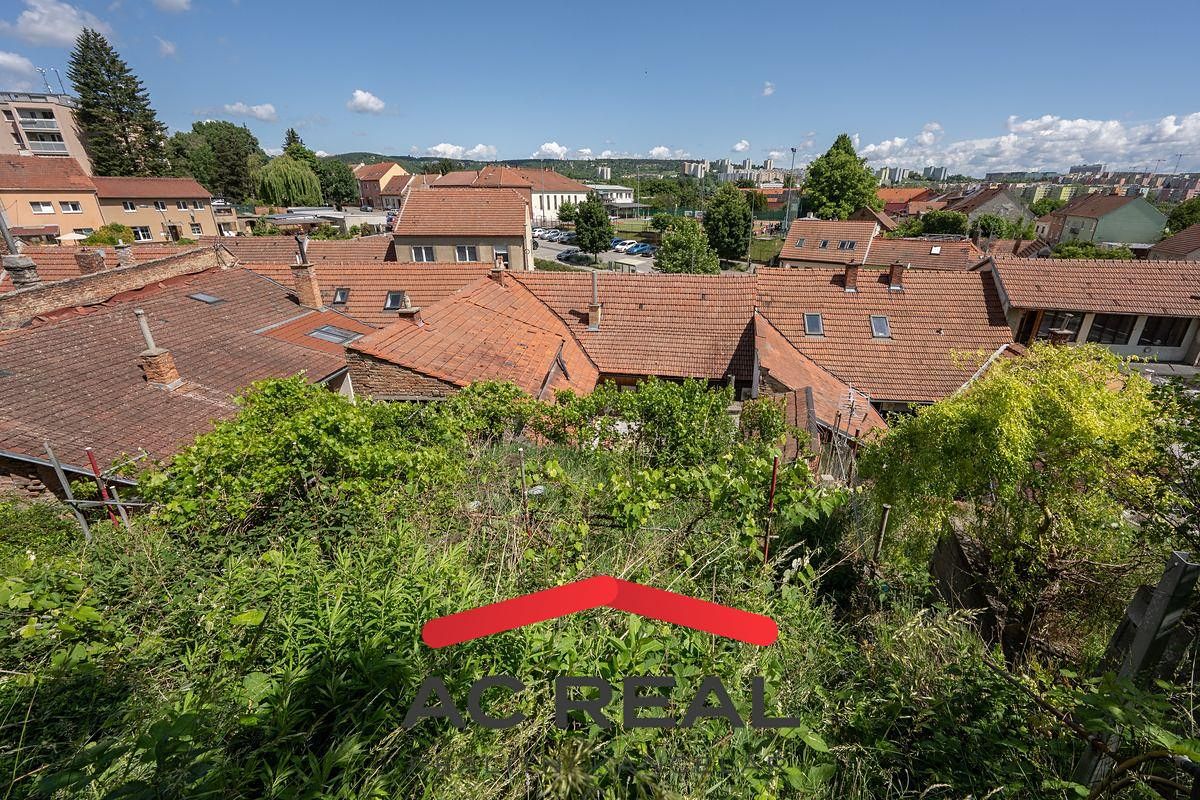 Prodej rodinného domu 90 m², pozemek 383 m² – fotografie 2