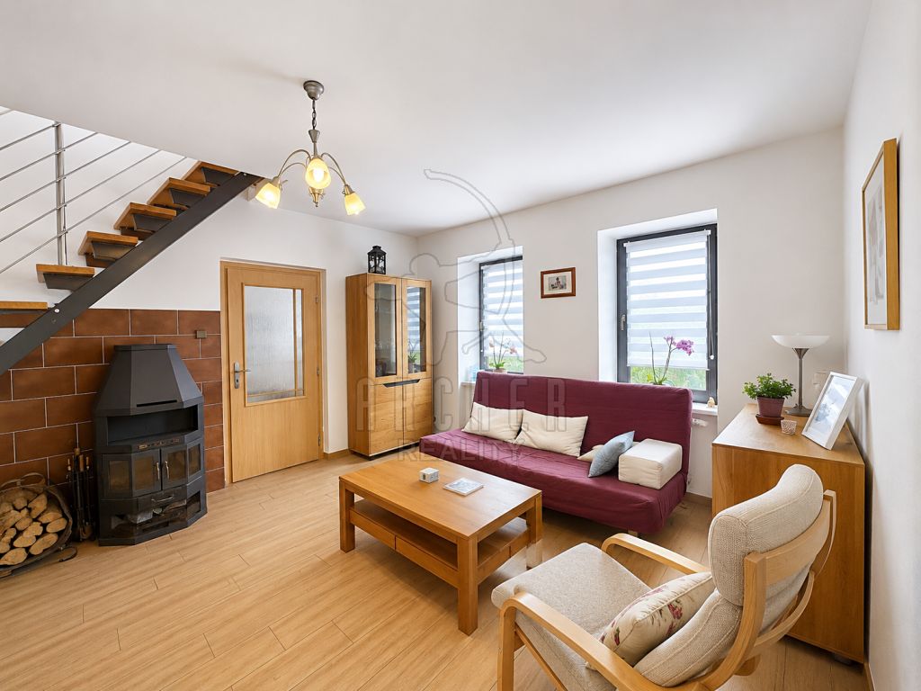 Prodej rodinného domu 159 m², pozemek 1110 m² – fotografie 5