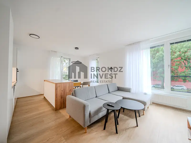 Pronájem bytu 3+kk 82 m², Praha – náhled fotky 2