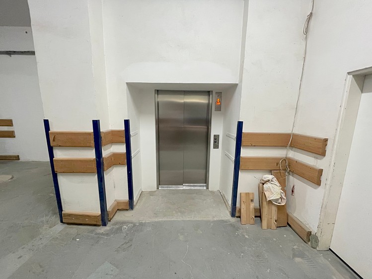 Комерційне приміщення в оренду, 450 м² (13 з 22)