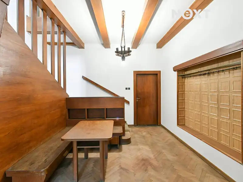 Prodej vily 320 m², pozemek 903 m², Kladno – náhled fotky 2
