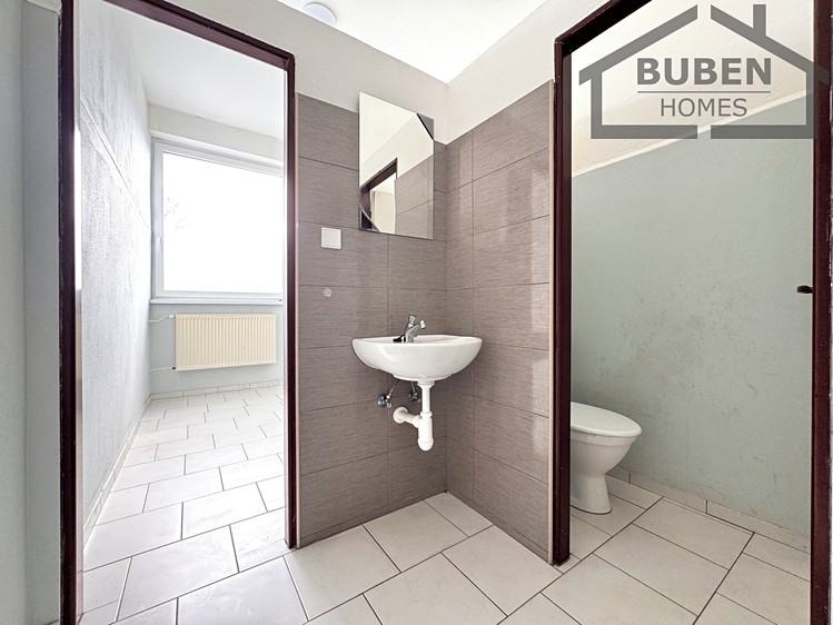 Комерційне приміщення в оренду, 380 м² (31 з 32)