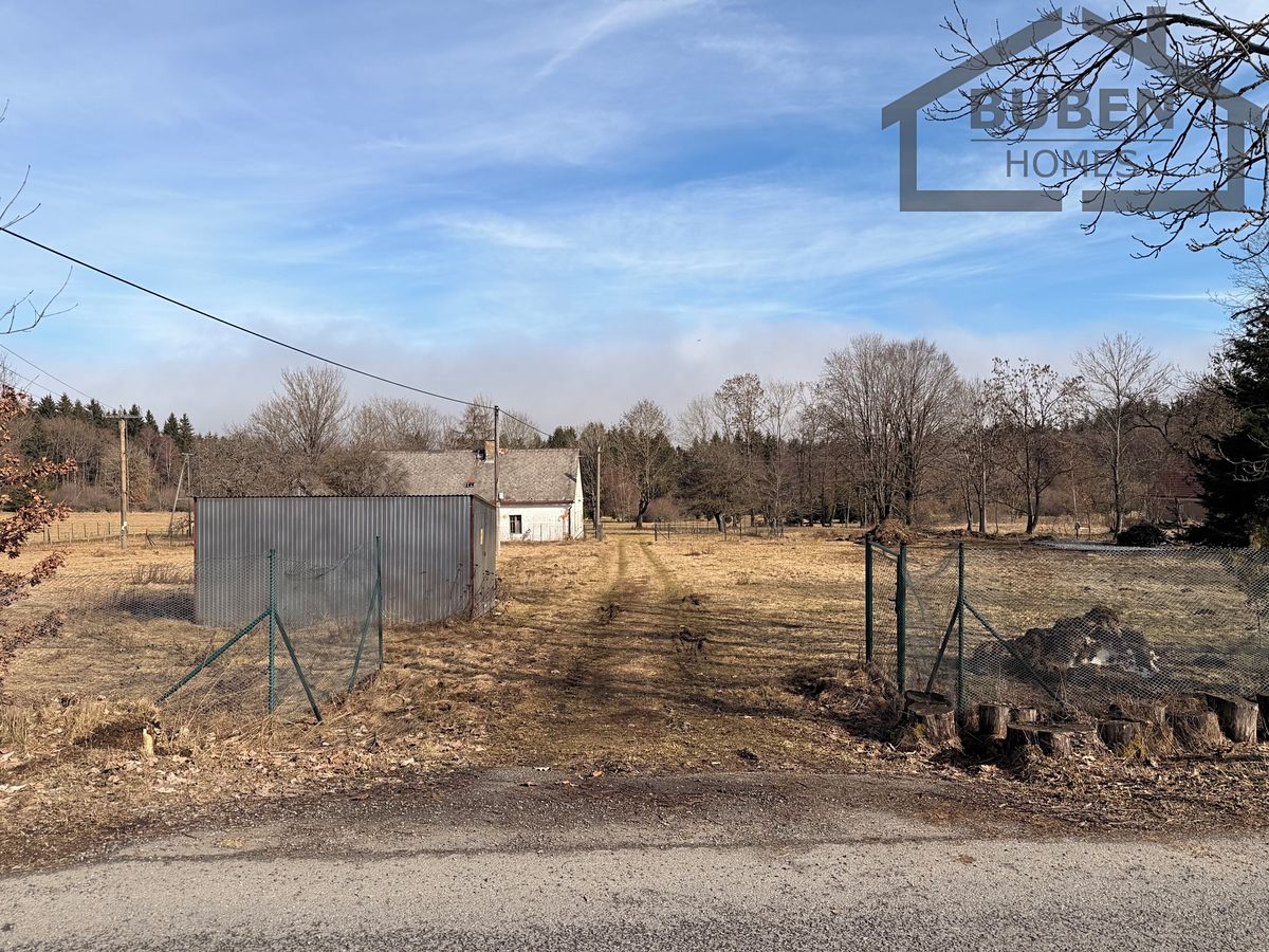 Prodej stavebního pozemku 2889 m² – fotografie 4