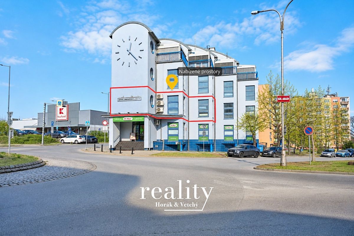 Pronájem kanceláře 84 m²