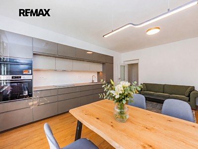 Pronájem bytu 2+kk 53 m²