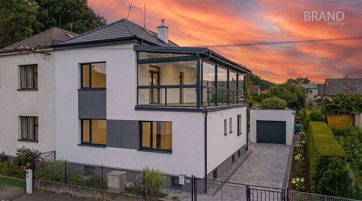 Prodej rodinného domu 190 m², pozemek 528 m² – fotografie 3
